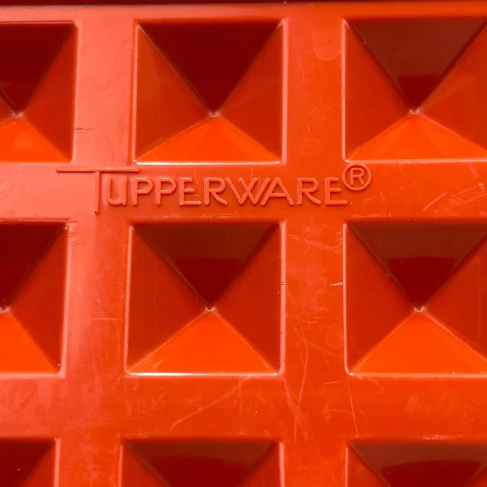 Vintage Tupperware Season-Serve Marinating Container 1292-8‎ Orange White Lid